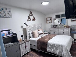 213 Hill Rise in Calverton, NY - Building Photo - Building Photo