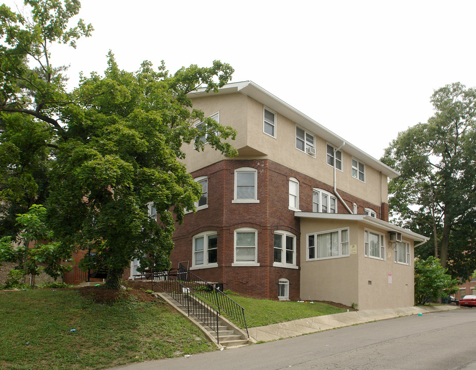 1952 Iuka Ave in Columbus, OH - Building Photo