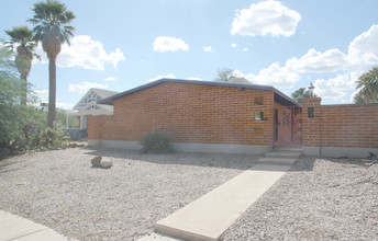 711 N 6th Ave in Tucson, AZ - Building Photo - Building Photo