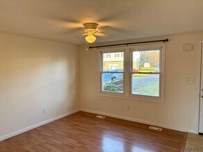 427 Devon Dr in Johnstown, PA - Building Photo - Building Photo