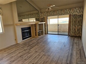 2022 Merrill Ln in Bullhead City, AZ - Building Photo - Building Photo