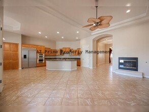 2902 E Gary Way in Phoenix, AZ - Building Photo - Building Photo