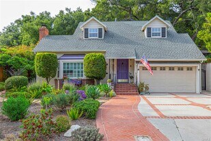 2313 Hollister Ter in Glendale, CA - Building Photo