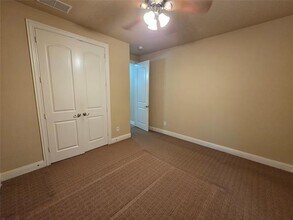 146 Rolling Fork Bend in Irving, TX - Building Photo - Building Photo