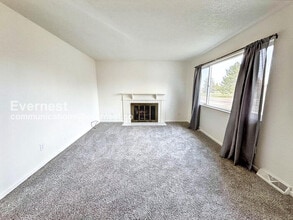 739 43rd Ave in Greeley, CO - Foto de edificio - Building Photo