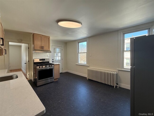 40 N Clover St in Poughkeepsie, NY - Building Photo - Building Photo