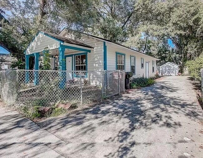 834 S Parramore Ave in Orlando, FL - Building Photo - Building Photo