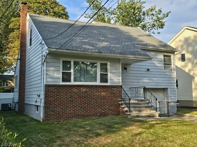property at 454 Fenlon Blvd