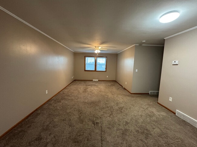 99 Buckley Rd in Liverpool, NY - Building Photo - Building Photo