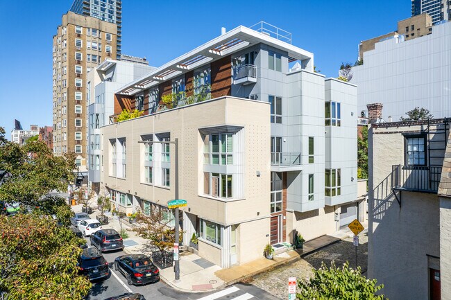 The Walnut Estates in Philadelphia, PA - Building Photo - Building Photo