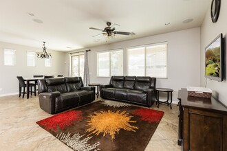 145 E Coconino Dr in Chandler, AZ - Building Photo - Building Photo
