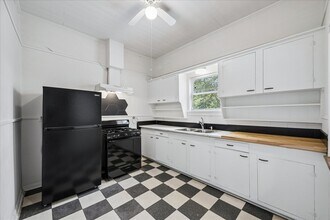 1214 14th St in Galveston, TX - Building Photo - Building Photo