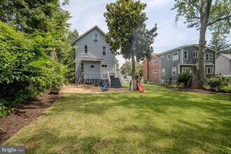5204 42nd Ave in Hyattsville, MD - Building Photo - Building Photo