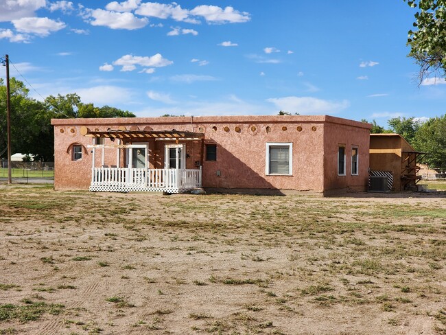 460 S Bosque Loop in Bosque Farms, NM - Building Photo - Building Photo