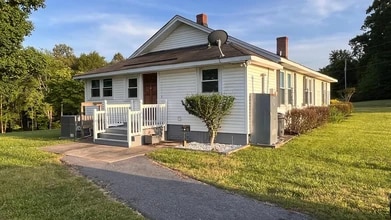 181 Belue Rd in Greer, SC - Building Photo - Building Photo