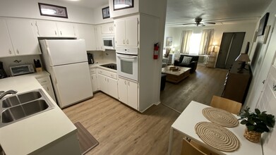 2545 SE 1st Ct, Unit 2545 SE 1st Ct in Pompano Beach, FL - Foto de edificio - Building Photo