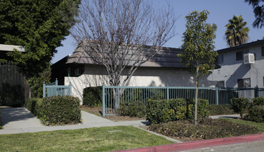 Stoneridge Apartments in Ontario, CA - Building Photo - Building Photo