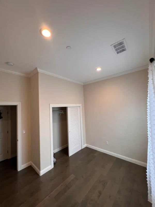 property at 54 Villa St