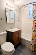 5118 W Hutchinson St in Chicago, IL - Building Photo - Building Photo