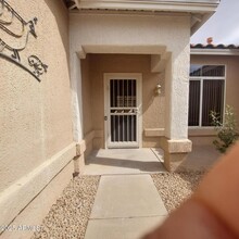 14314 W Pecos Ln in Sun City West, AZ - Foto de edificio - Building Photo