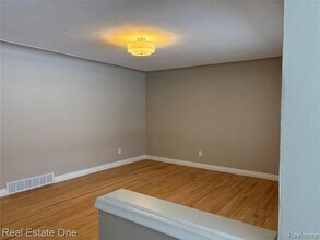 53314 Starlite Dr in Shelby Township, MI - Building Photo - Building Photo