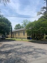 2900 Ursulines Ave, Unit 2900 Rear in New Orleans, LA - Building Photo - Building Photo