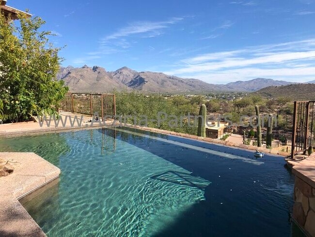 7062 E Snyder Rd in Tucson, AZ - Building Photo - Building Photo
