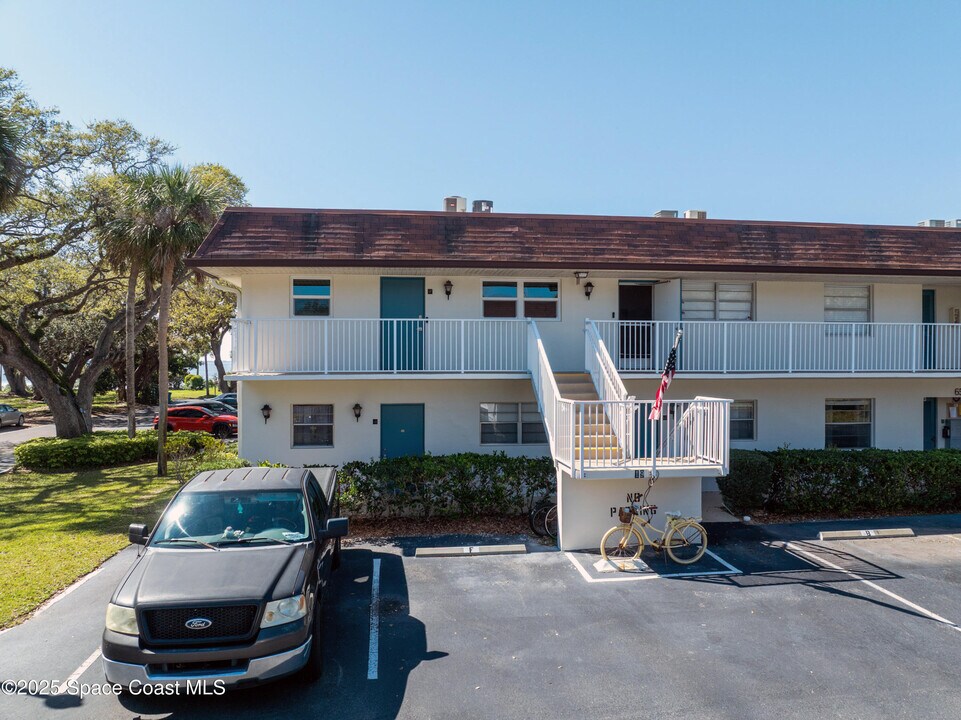 6500 Falcon Way in Cape Canaveral, FL - Building Photo