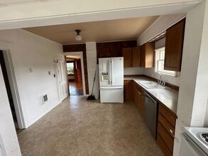 12450 Josh Wilson Rd in Mount Vernon, WA - Building Photo - Building Photo