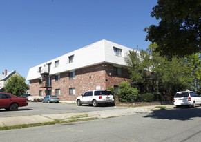 72 Mall St Apartments