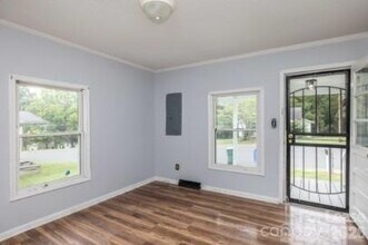 1030 Martin Luther King Jr Dr in Albemarle, NC - Building Photo - Building Photo