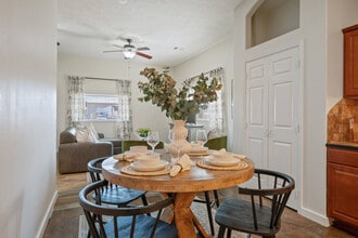 6166 Imperial Loop Dr in College Station, TX - Building Photo - Building Photo