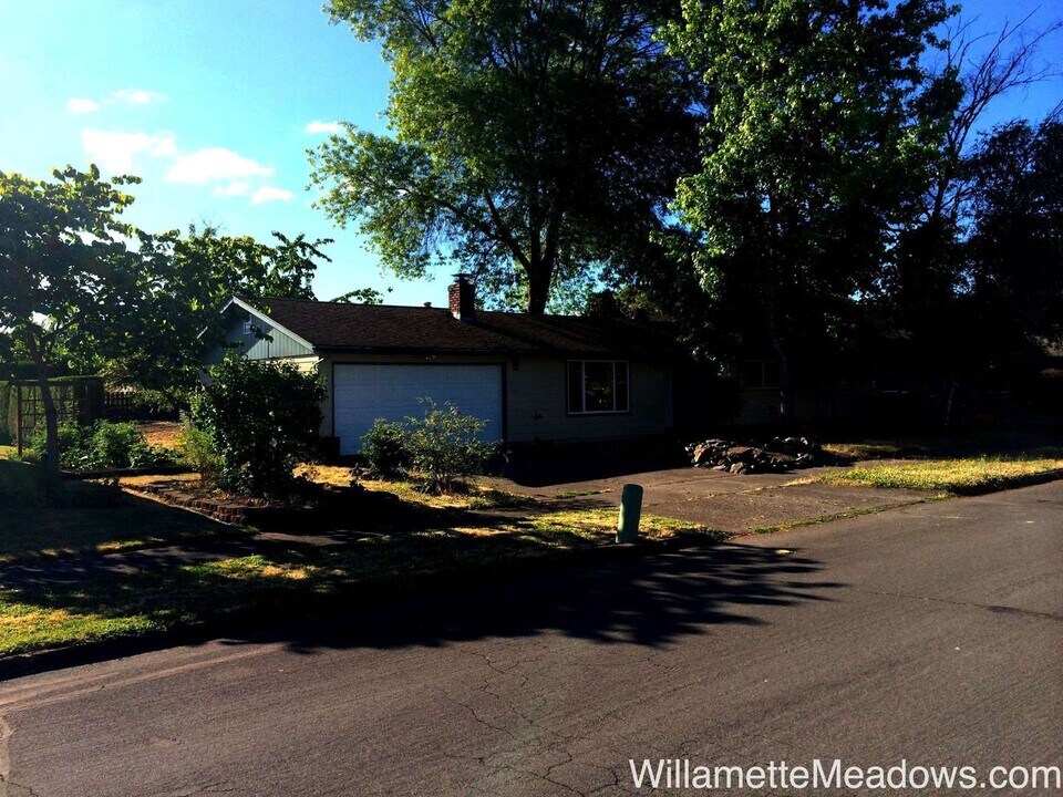 4516 Janice Ave NE in Salem, OR - Building Photo