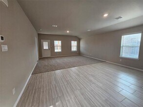 1228 Tierra Blanca Dr in Fort Worth, TX - Building Photo - Building Photo