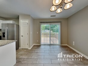 11 Peridot Pl in Durham, NC - Building Photo - Building Photo