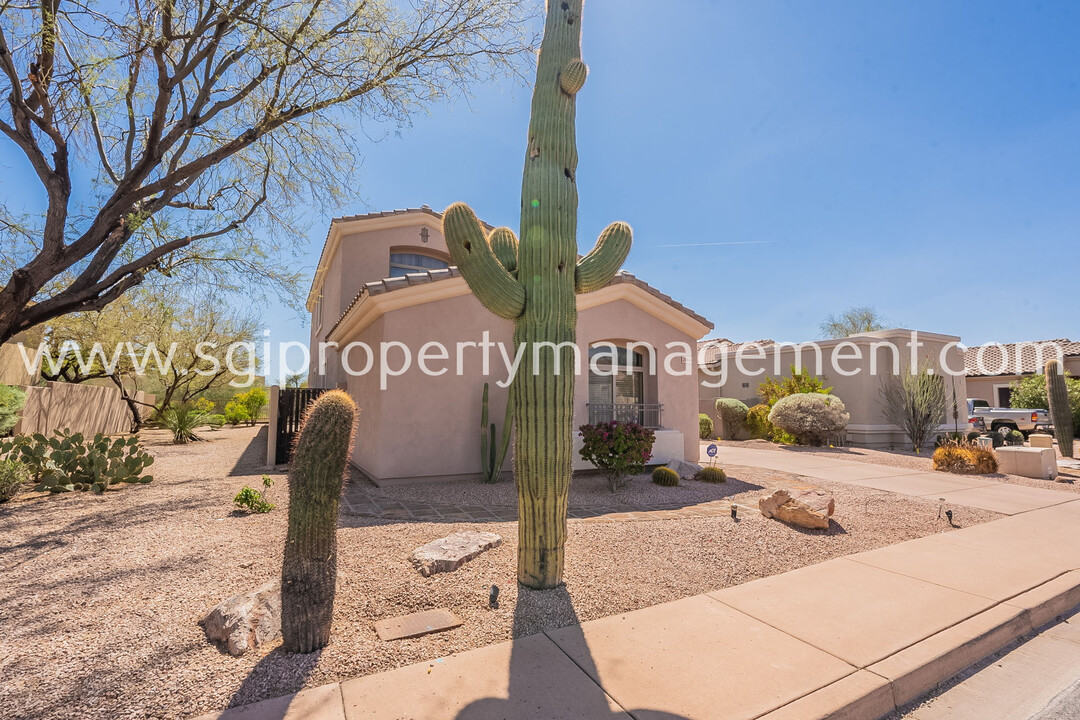 21843 N 51st St in Phoenix, AZ - Building Photo