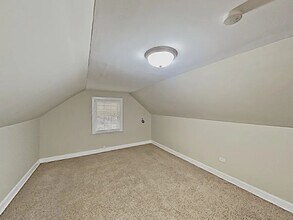 1010 W Duncannon Ave in Philadelphia, PA - Building Photo - Building Photo