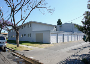 11742 Stuart Dr in Garden Grove, CA - Building Photo - Building Photo