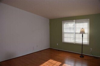 2805 Pine Meadow Dr in Marietta, GA - Building Photo - Building Photo