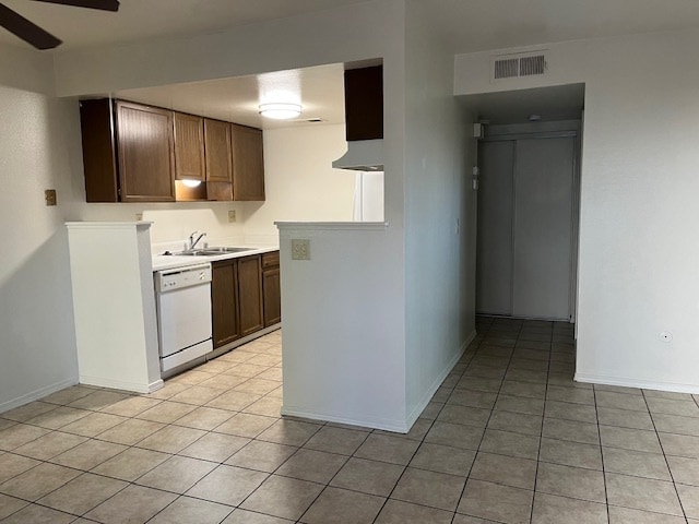 Delta Cove Apartments in Stockton, CA - Foto de edificio - Building Photo