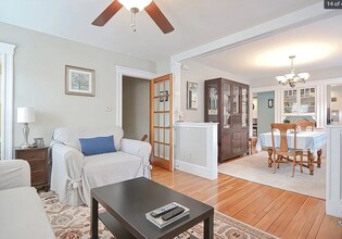 33 Harriet St, Unit 1 in Boston, MA - Building Photo - Building Photo