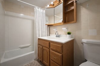 210 Chestnut Hill Ave, Unit 6 in Boston, MA - Foto de edificio - Building Photo