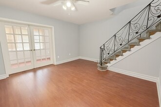 2602 S 61st St in Philadelphia, PA - Building Photo - Building Photo