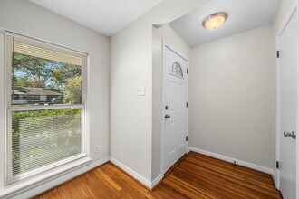 9614 Long Branch Ln in Houston, TX - Building Photo - Building Photo