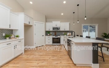 2125 Oxon St in Caldwell, ID - Building Photo - Building Photo