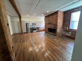 614 Columbus Ave, Unit 9 in Boston, MA - Building Photo