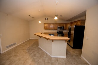2724 N Brookglen Cir in Manhattan, KS - Building Photo - Building Photo
