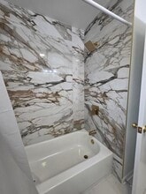 14716 Dorchester Ave in Dolton, IL - Building Photo - Building Photo