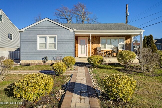 property at 515 Stone Harbor Ave