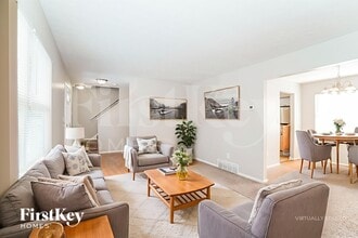 1369 Greenock Rd, Unit 9K in Columbus, OH - Building Photo - Building Photo